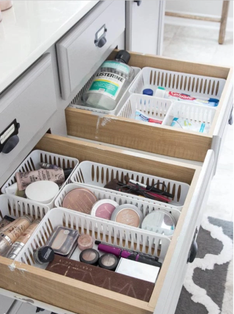 Dollar tree plate best sale organizer