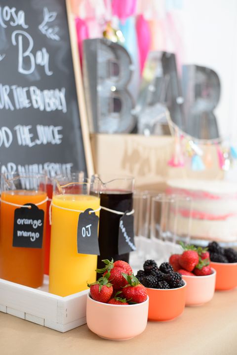How to Make a Mimosa Bar - Bridal Shower Ideas