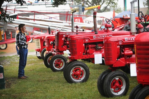 uber for tractors website rents farm equipment