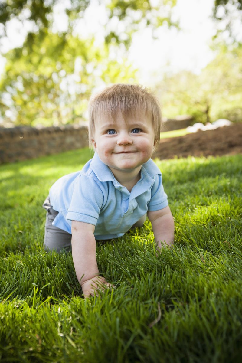 Nose, Ear, Human, Mouth, Grass, Eye, Green, Child, Happy, People in nature, 