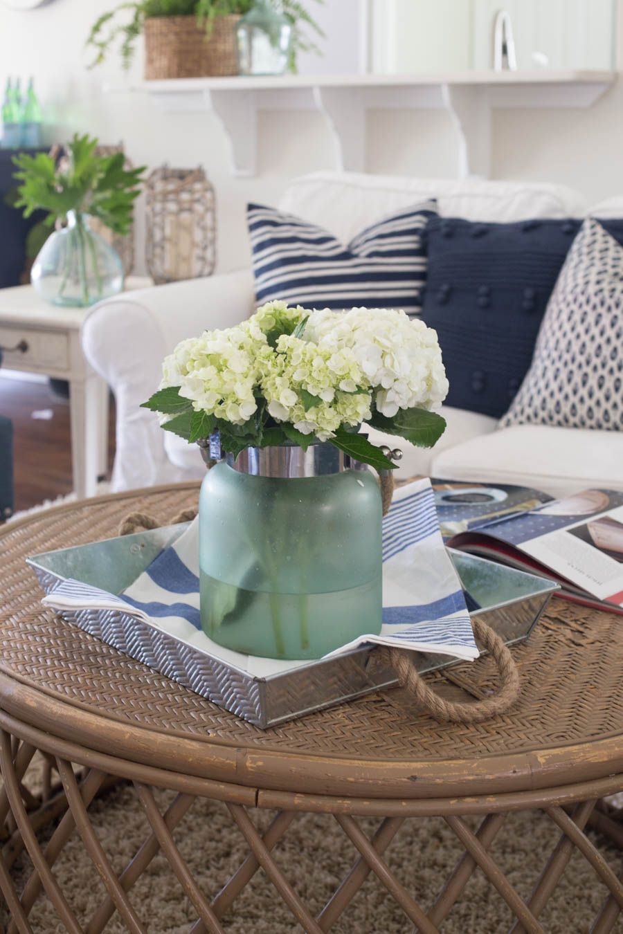 18 Summer Decorating Ideas   Easy Ways to Decorate Your Home for ...