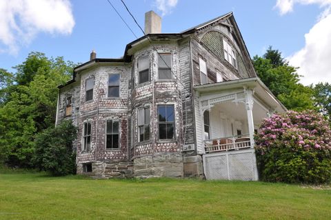 Montrose, Pennsylvania Fixer Upper for Sale — Pennsylvania Real Estate ...