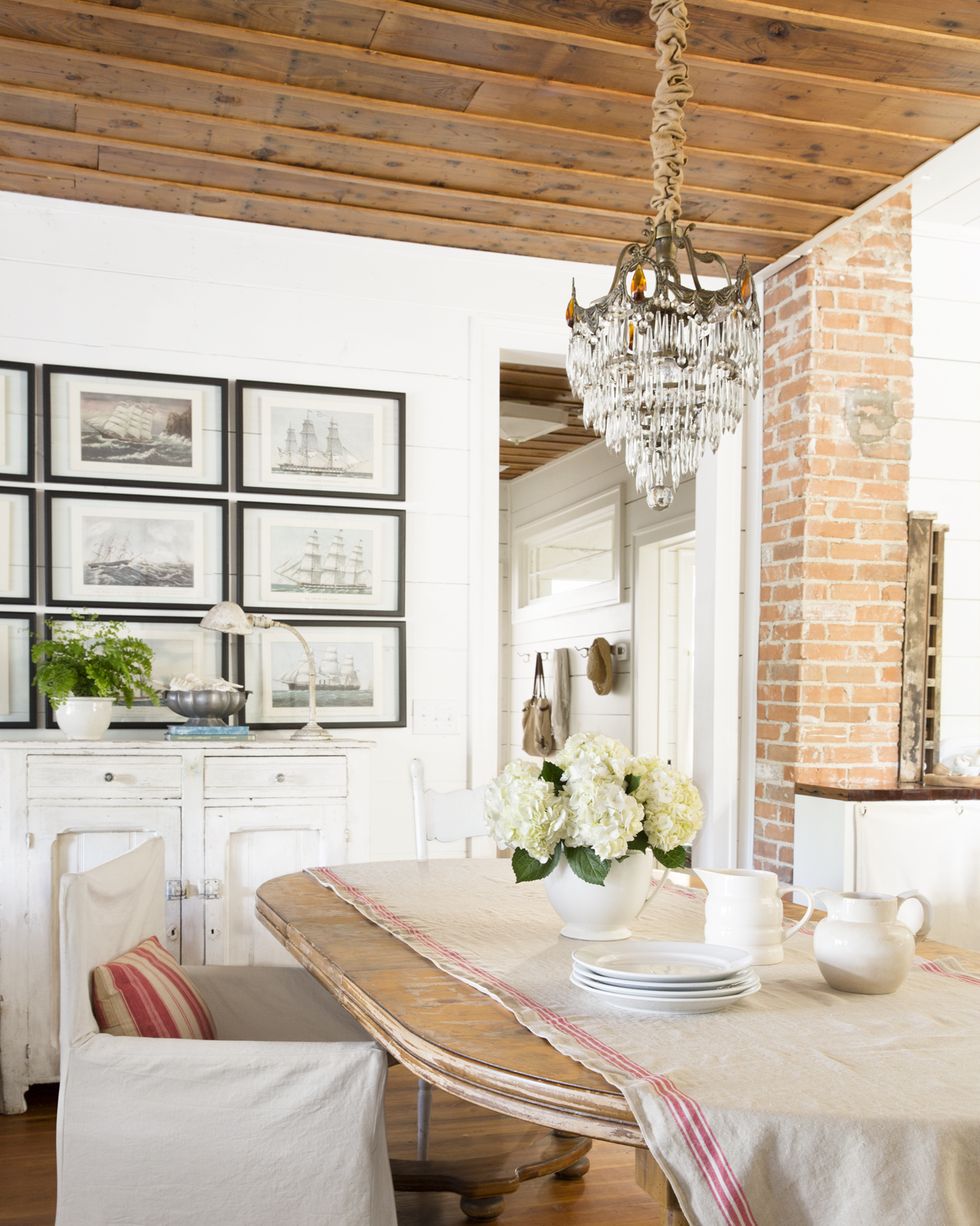 white farmhouse style dining room