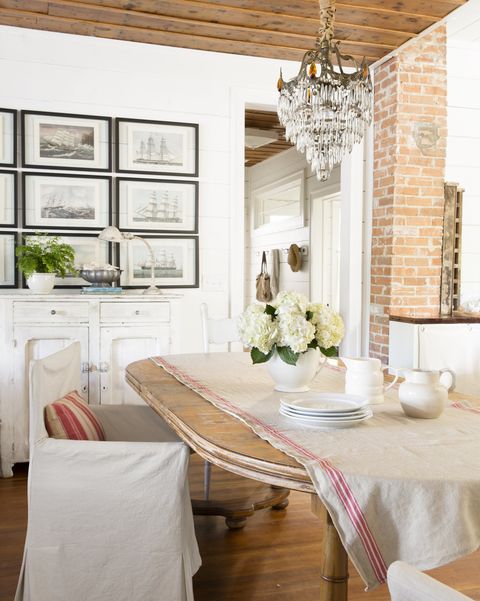 white farmhouse style dining room
