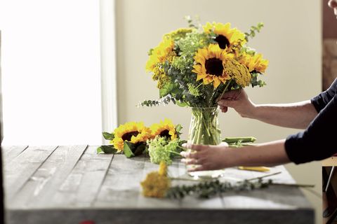 Yellow, Bouquet, Petal, Flower, Cut flowers, Floristry, Flower Arranging, Centrepiece, Sunflower, Floral design, 