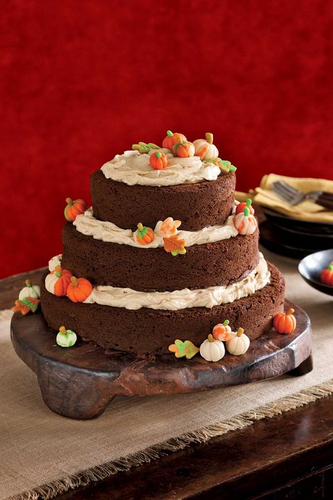 70 Easy Halloween Cakes - Halloween Cake Decorating Ideas