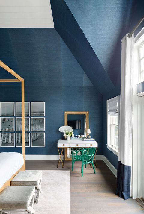 Blue, Interior design, Room, Green, Floor, Wall, Table, Furniture, Flooring, Ceiling, 