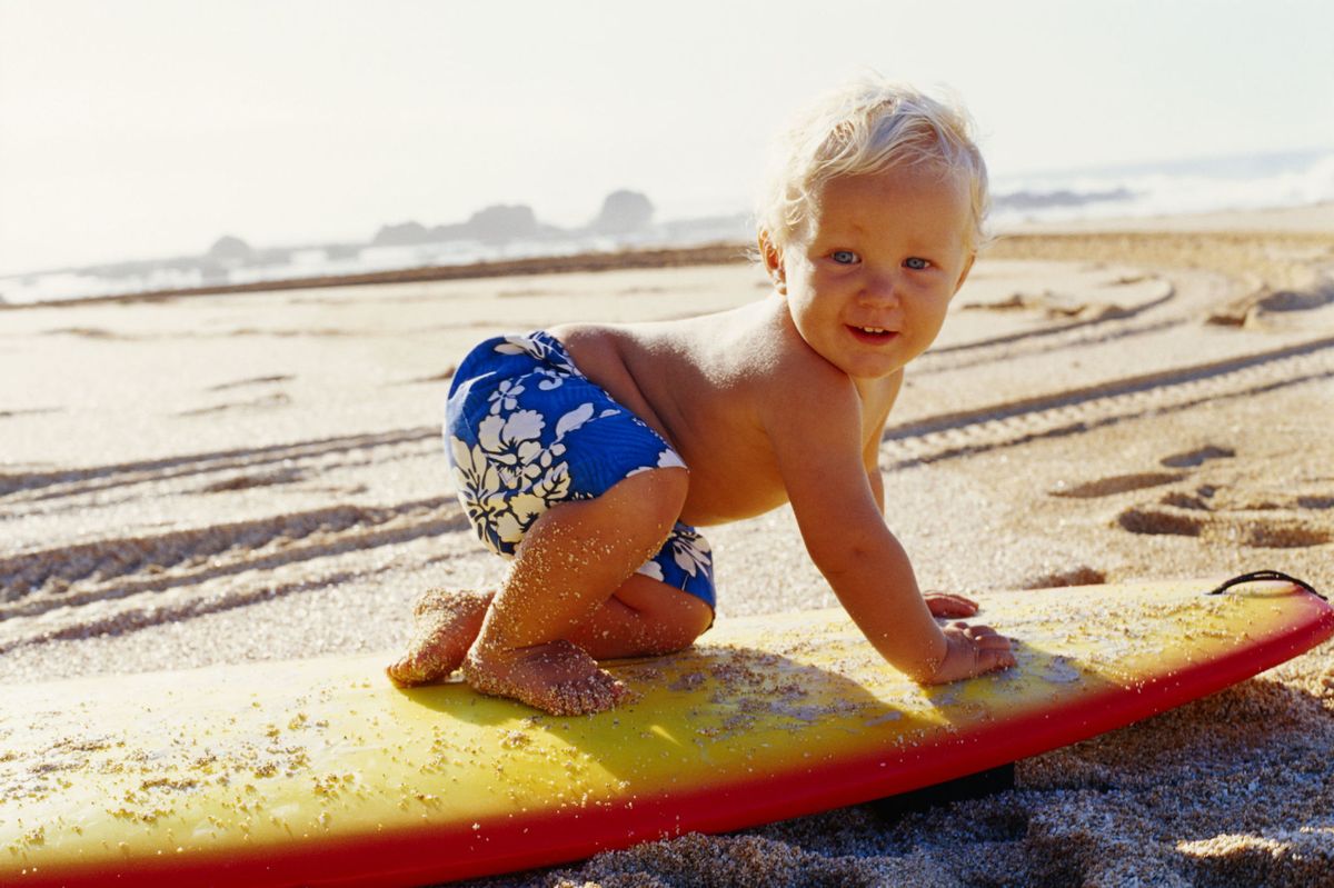 Nose, Fun, Surfboard, Surfing Equipment, People in nature, Child, Leisure, Summer, Vacation, Surface water sports, 