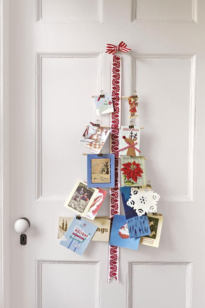 21-diy-christmas-card-holder-ideas-how-to-display-christmas-cards