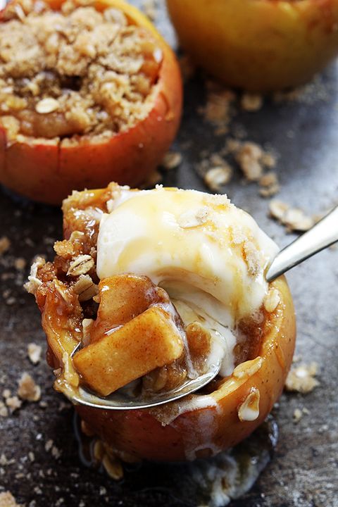 Dish, Food, Cuisine, Ingredient, Apple, Produce, Dessert, Apple crisp, Crumble, Recipe, 