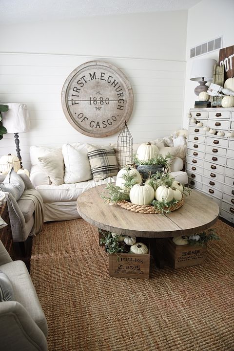 25 Ways to Decorate Your Home With Pumpkins - Pumpkin Crafts and Decor