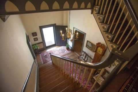 Stairs, Property, Interior design, Ceiling, Hardwood, Handrail, Molding, Baluster, Wood stain, Interior design, 