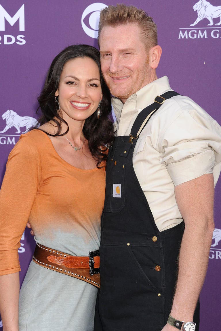 12 Country Singer Couples Most Inspiring Marriages In Country Music