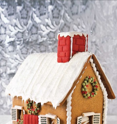 gingerbread house, gingerbread, food, house, dessert, winter, icing, snow, christmas decoration, home,