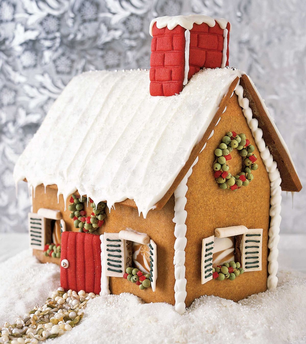 gingerbread house, gingerbread, food, house, dessert, winter, icing, snow, christmas decoration, home,