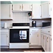 Room, Wood, Major appliance, Property, Home appliance, Kitchen, Home, White, Furniture, Drawer, Room, Wood, Major appliance, Property, Home appliance, Kitchen, Home, White, Furniture, Drawer,