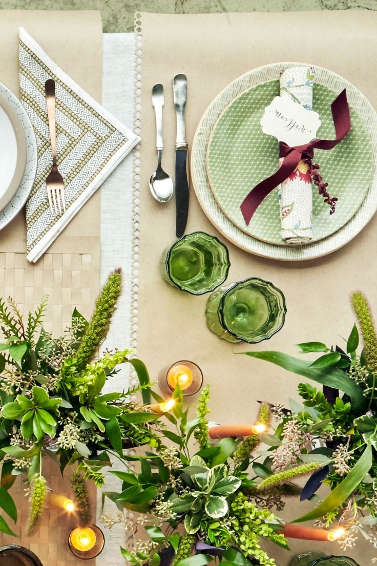 3 Simple Thanksgiving Table Setting Tips That Will Wow Your Guests