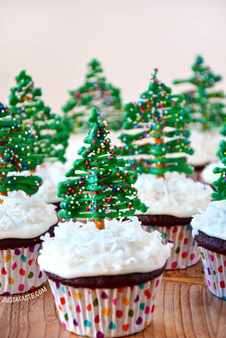 35 Easy Christmas Treats Ideas - Recipes for Holiday Treats to Make