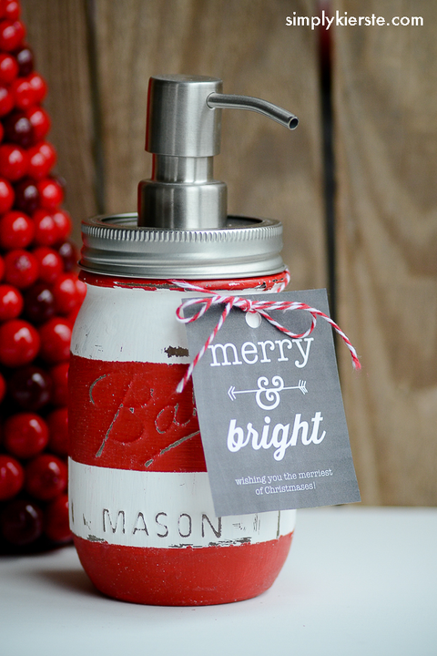 40 mason jar christmas crafts fun diy holiday craft projects