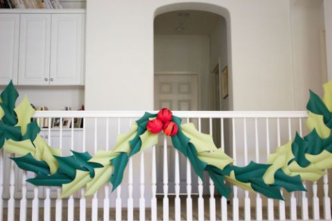 how to make paper christmas garland