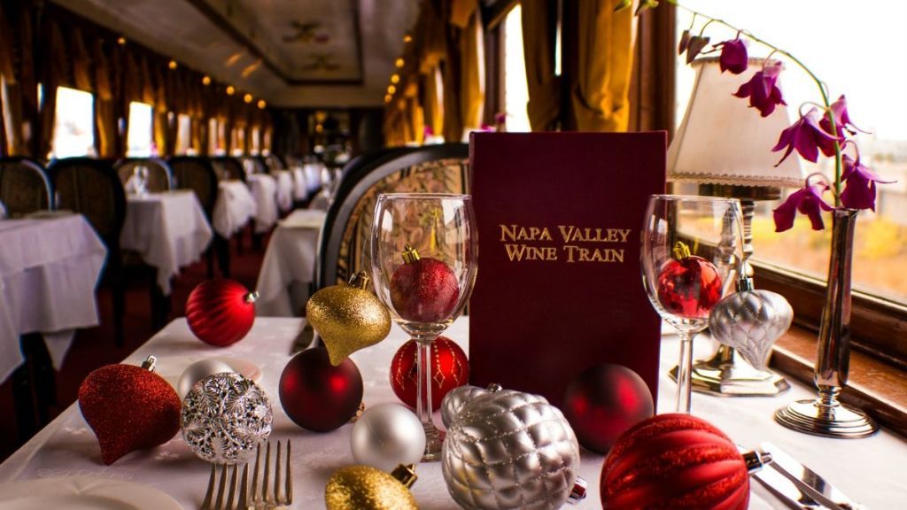 10 Best Christmas Train Rides Holiday Train Rides Near Me