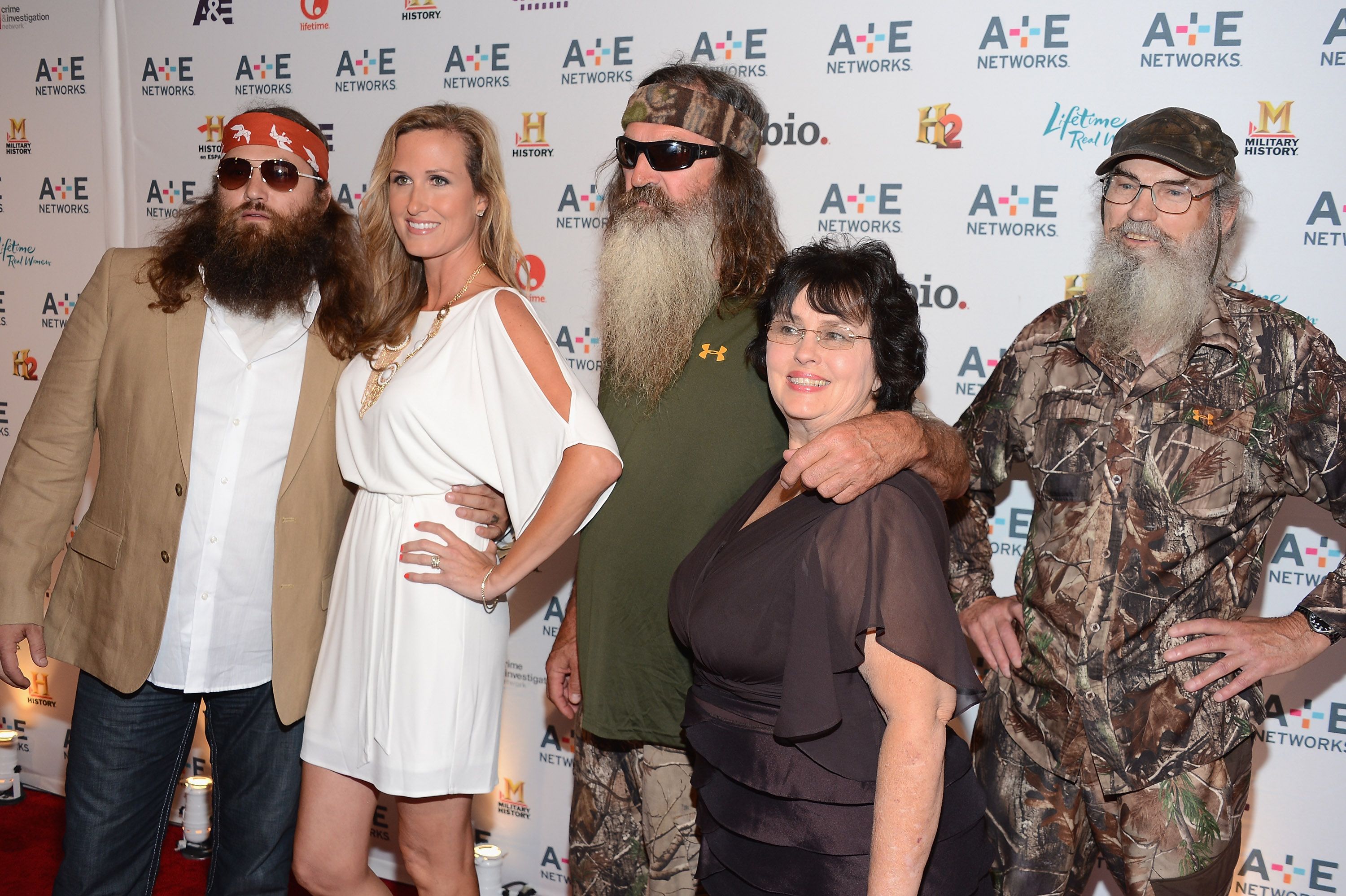 Duck Dynasty Ending On A E After 11 Season Robertson Family Signs Off Reality Show