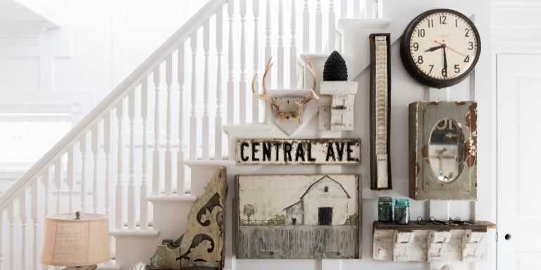 This Farmhouse Gallery Wall is the Most Charming Collection of Vintage ...