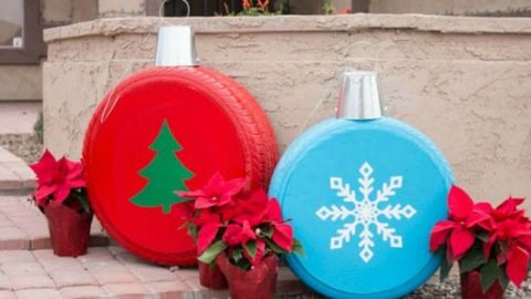 Diy Giant Christmas Ornaments Turn Tires Into Christmas Ornaments