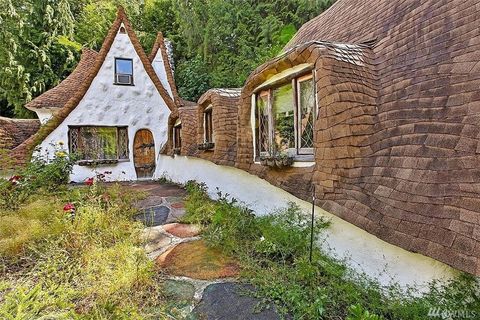 House, Art, Paint, Home, Roof, Cottage, Brick, Painting, Garden, Yard, 