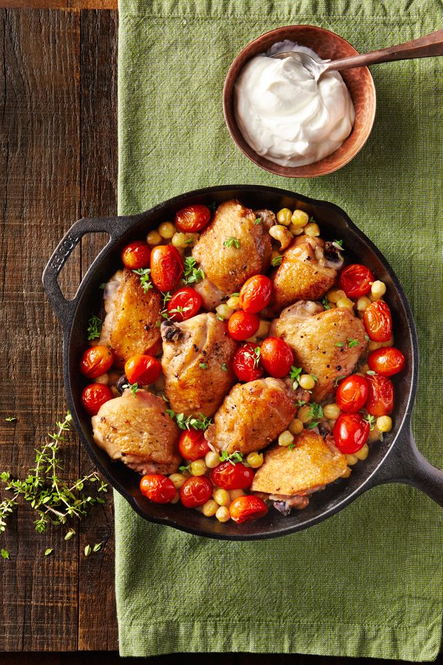Best Crispy Chicken Thighs with Smoky Chickpeas - How to Make Crispy ...