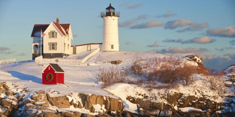 9 Reasons Why The Off Season Is Best Time To Visit Maine Maine In Snow