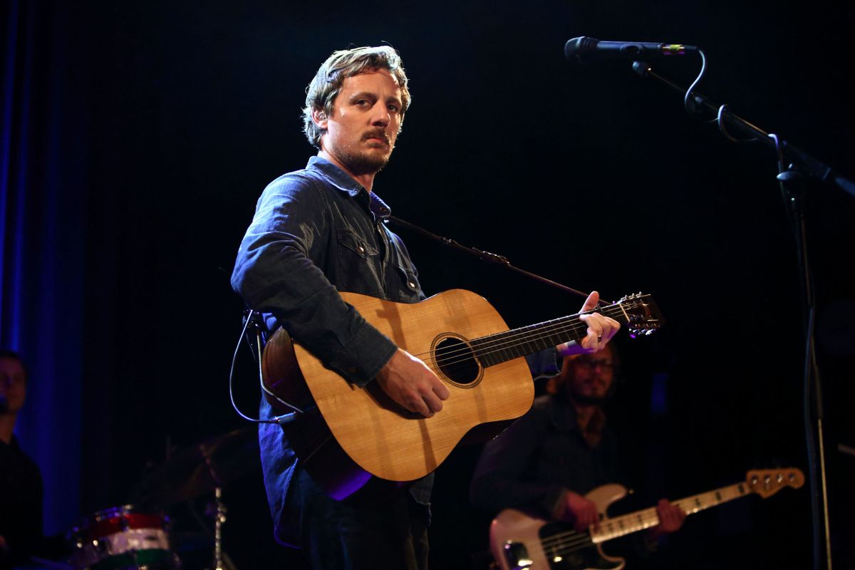 Who Is Sturgill Simpson? - Sturgill Simpson at Grammys