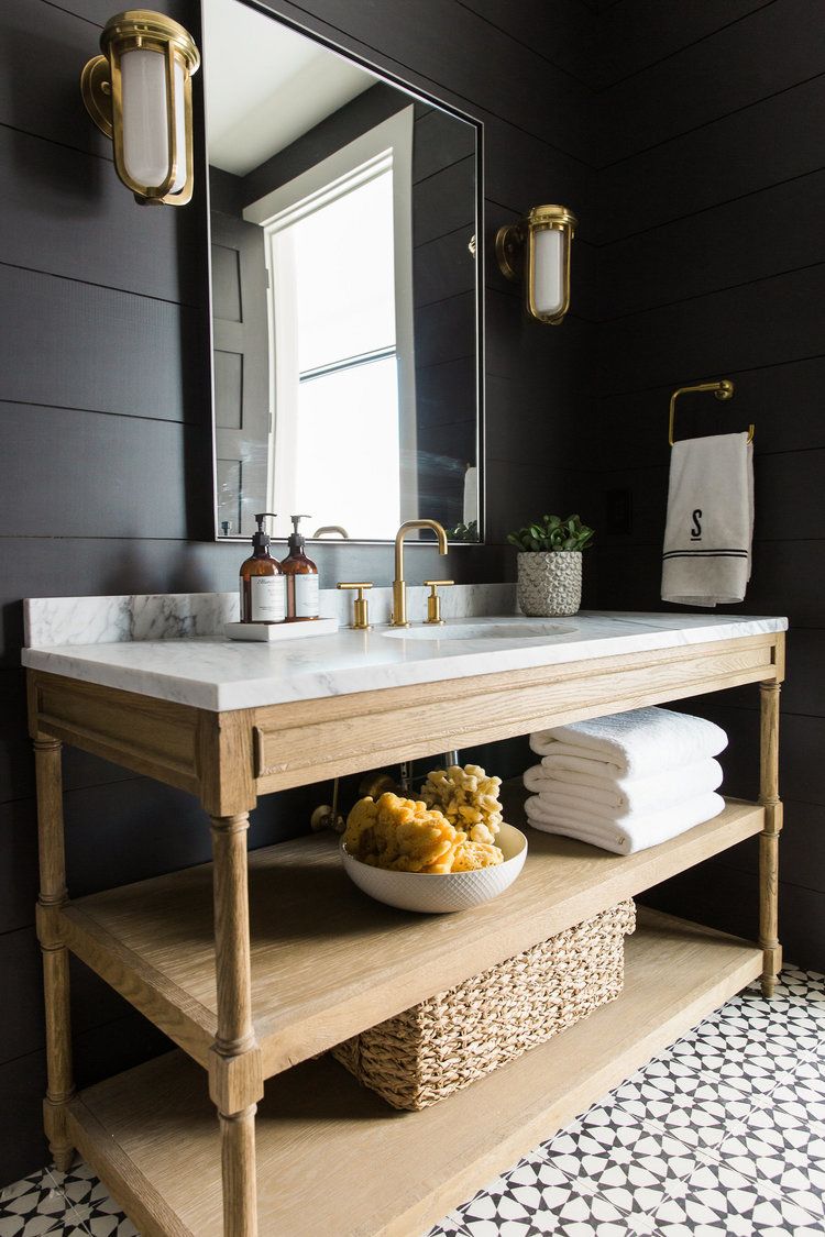 modern shiplap bathroom