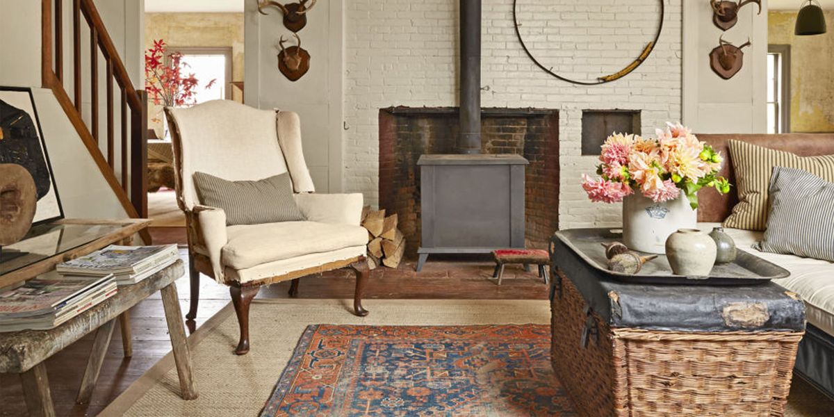 Layering Rugs Home Décor Trend How To, Decorating With Area Rugs On Hardwood Floors