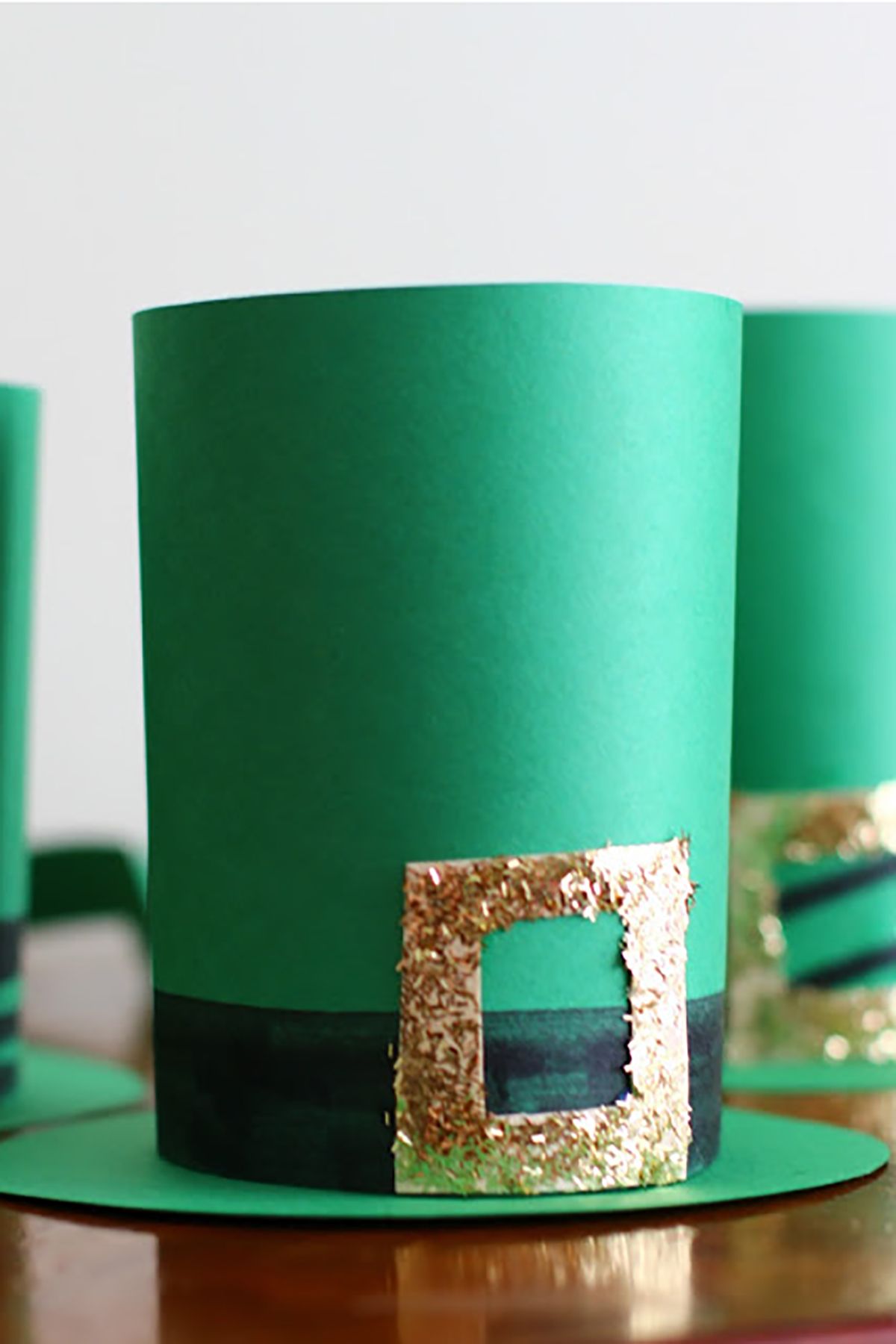 leprechaun hat craft