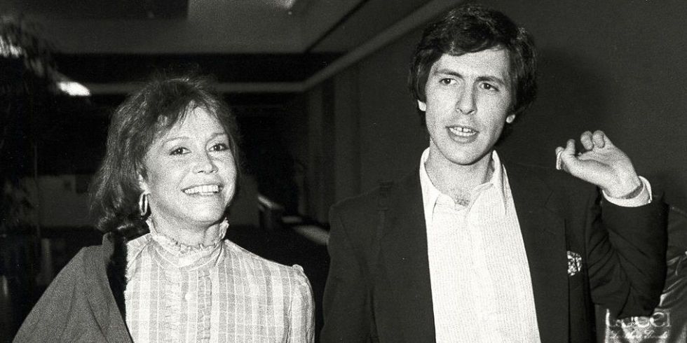 Mary Tyler Moore's Husband Opens Up About Her Death - Heartbreaking ...