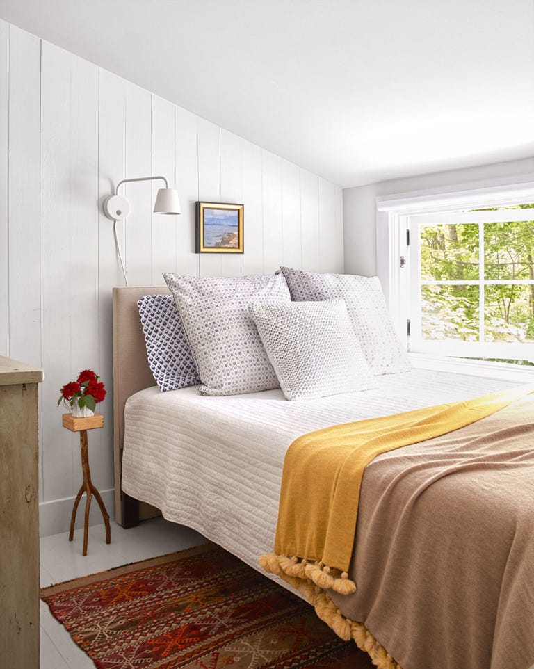 100+ Bedroom Decorating Ideas in 2017 - Designs for Beautiful Bedrooms