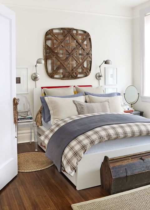 cozy bedroom ideas - airy neutral bedroom