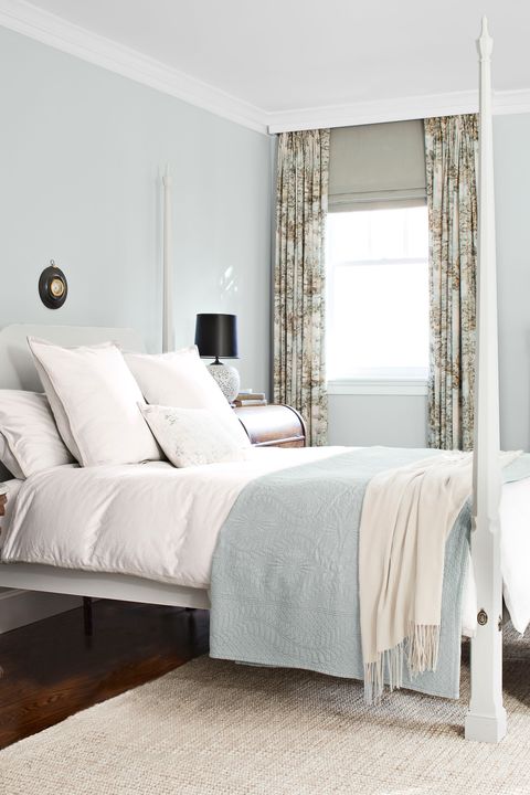 25 Best Blue Rooms Decorating Ideas, Black Bedroom Furniture Light Blue Walls