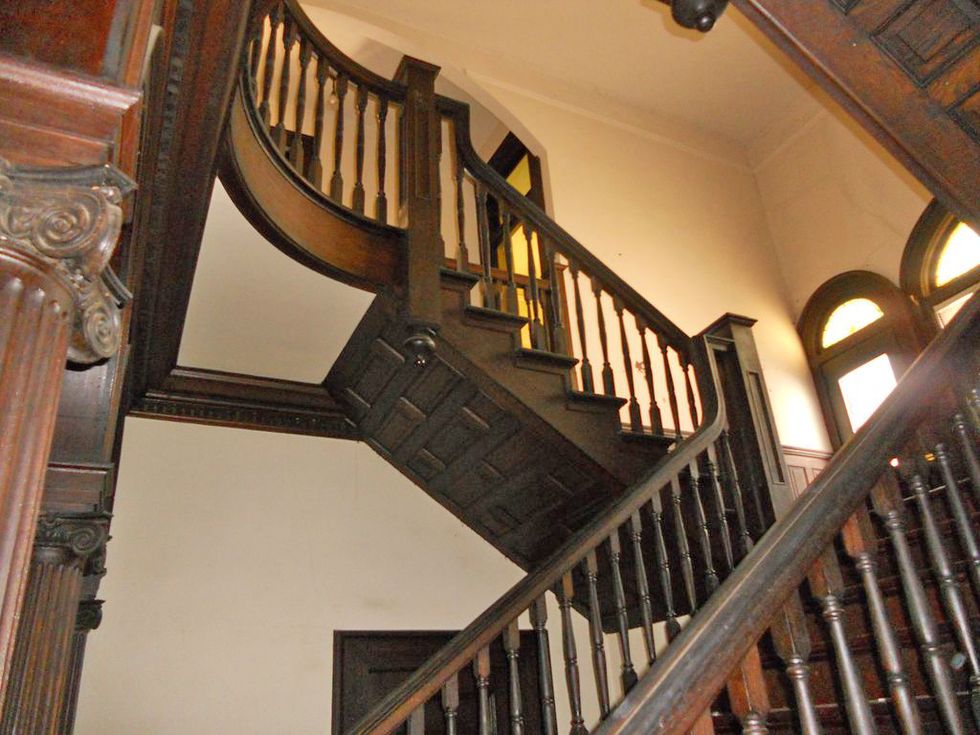 You Should Drop Everything and Buy This North Carolina Fixer-Upper