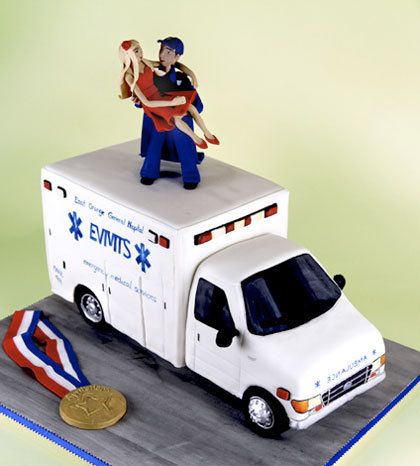 Vehicle, Car, Model car, Transport, Van, Cake, Truck, Commercial vehicle, Birthday cake, Toy vehicle, 