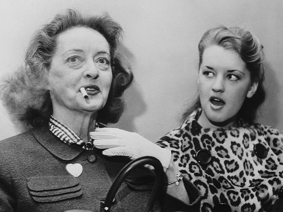 Bette Davis: The Life Story You May Not Know – Reading, 41% OFF