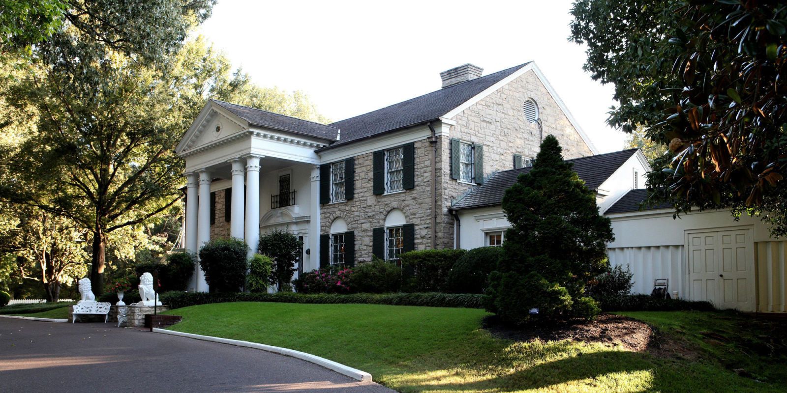 Graceland 2025 mansion sold