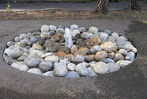 disappearing water fountain