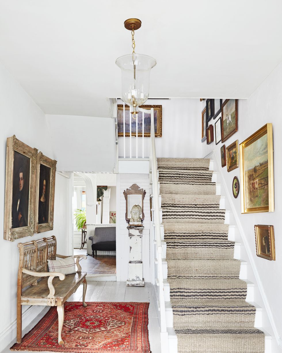 30 Black and White Stair Ideas That Will Make a Great First Impression