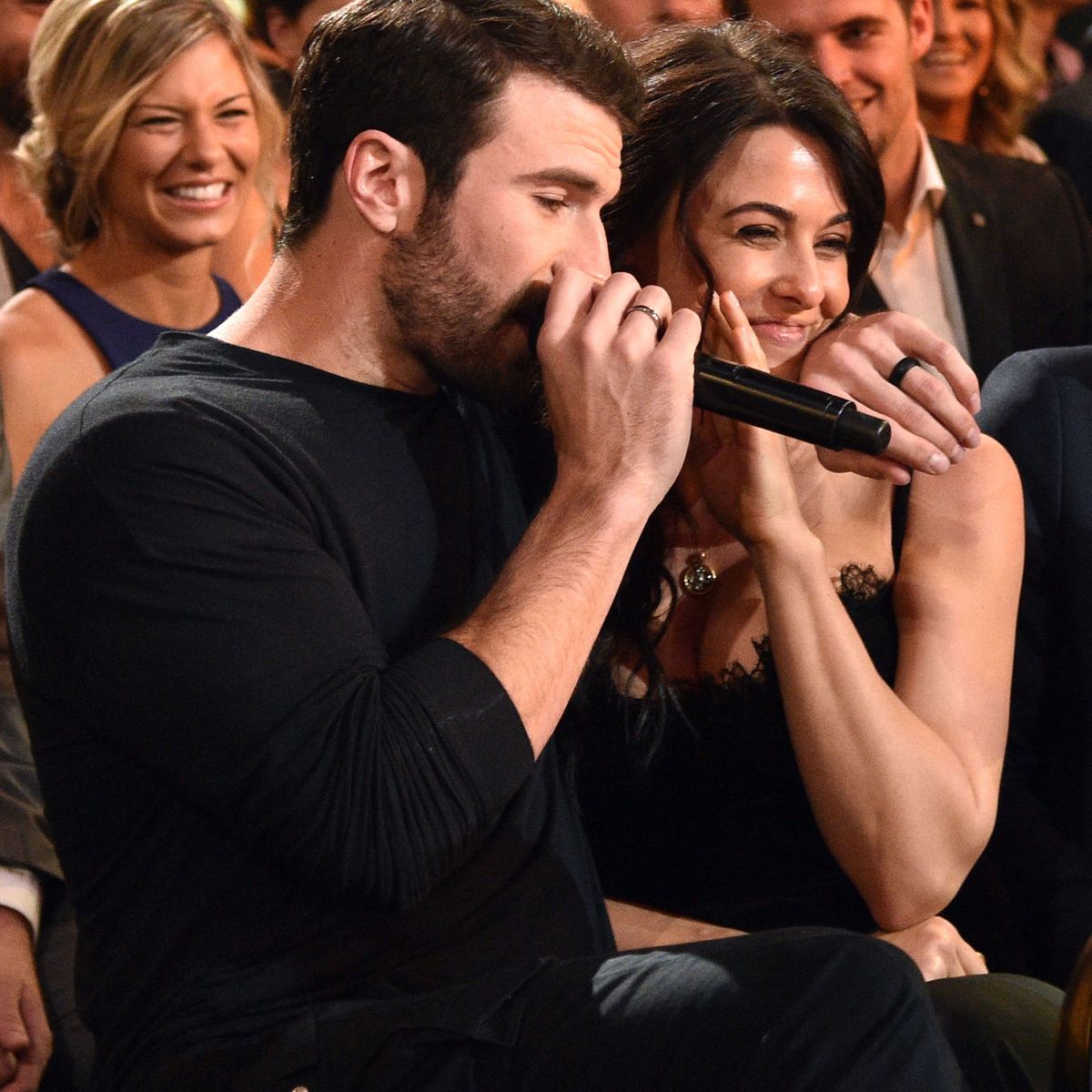 Sam Hunt Serenades Fiancee Hannah Lee Fowler During Academy of Country  Music Awards