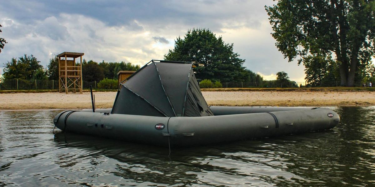 Raptor Boat with Tent - Boat With a Tent