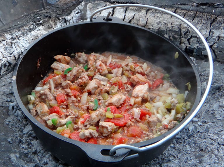 16 Easy Dutch Oven Camping Recipes - Campfire Cooking with a Cast Iron