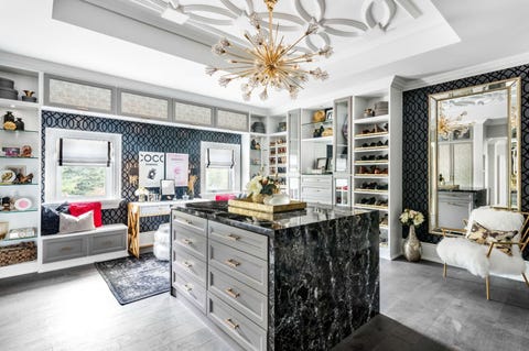 Where Does Scott Mcgillivray Live Take A Tour Of Photos Courtesy Of Mcgillivray Group And Hgtv Canada S Moving The Mcgillivrays