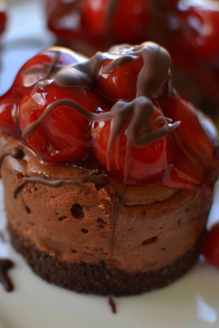25 Easy Mini Cheesecake Recipes - Best Bite Size Cheesecakes